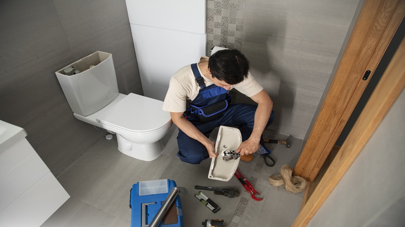 Why Business Owners Should Call Plumbers for Pressure-Assisted Toilet Installations