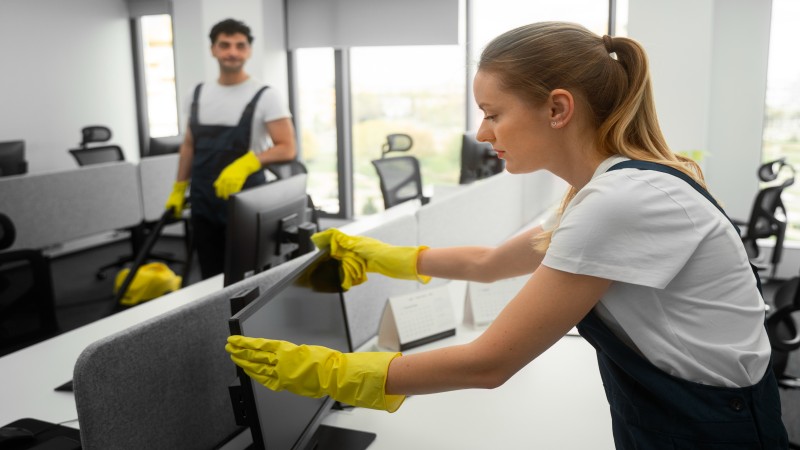 How Often Should a Small Business Schedule Commercial Cleaning?